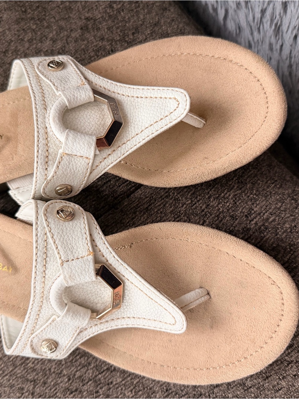 St. John’s Bay white Leather Thong Sandals with Gold Accent